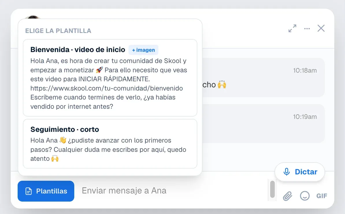 Menú de plantillas dentro del chat de Skool